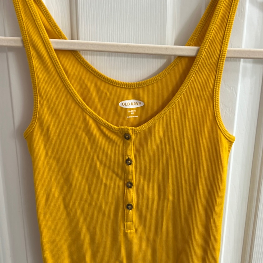Mustard colored tank top - Picture 1 of 3